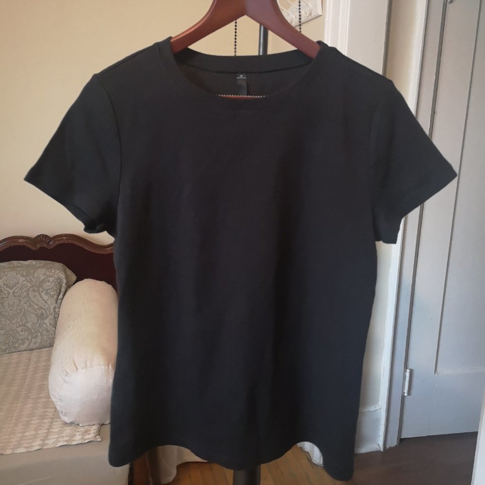 3/$20 Woolworths short-sleeve cotton black t-shirt